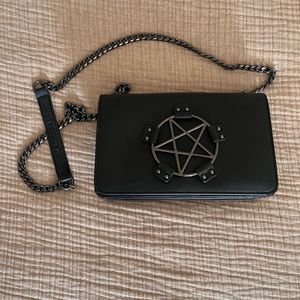 Pentagram-crossbody bag